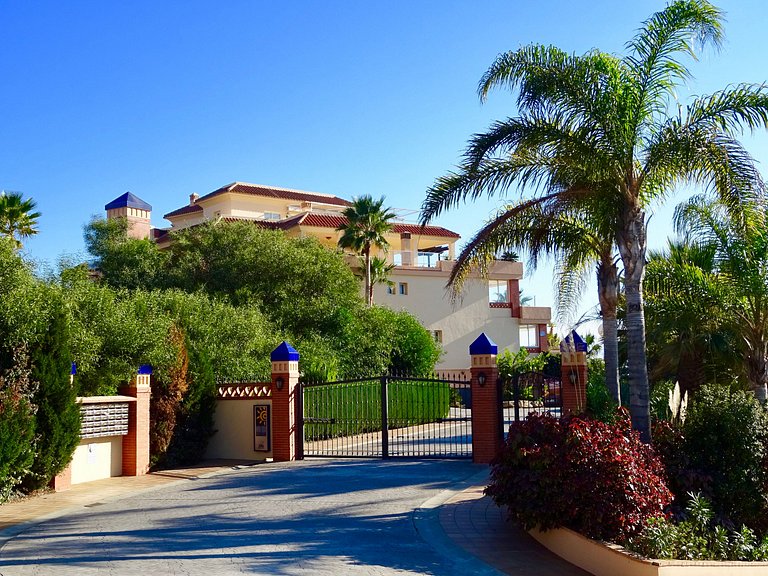 Vacaciones club la costa world Fuengirola -Solrentspain