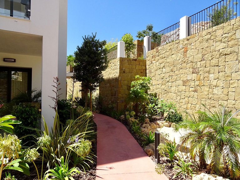 Ático vacacional Bayview Benalmádena con jacuzzi