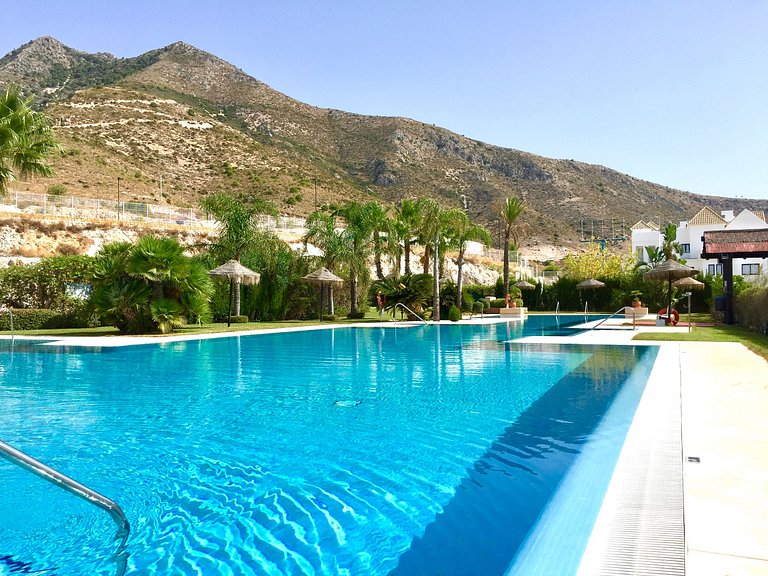 Bayview Benalmadena Holiday Penthouse with private Hot tub