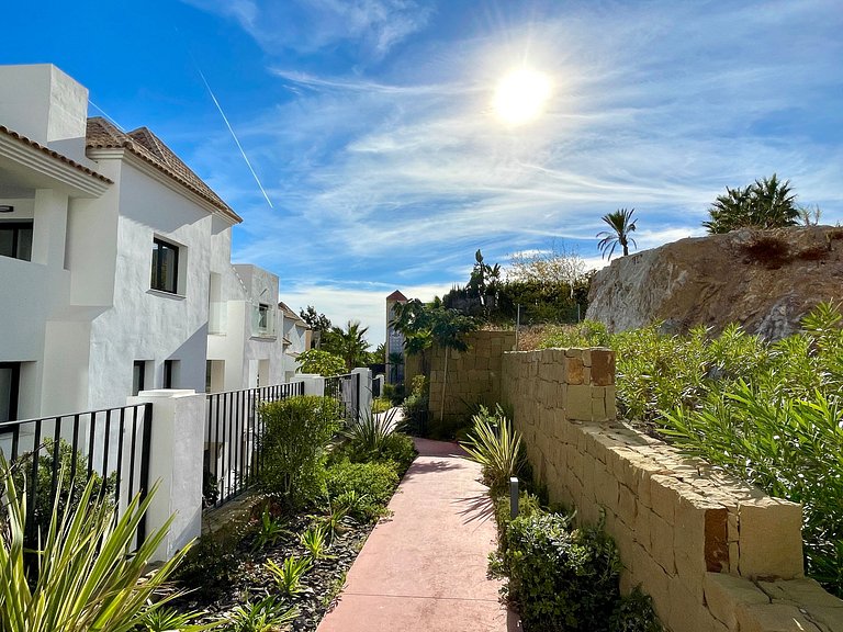 Ático vacacional Bayview Benalmádena con jacuzzi