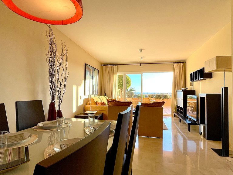 Jacuzzi private @ Club la Costa by Solrentspain