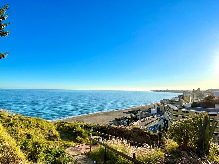 STUNNING VIEWS HOLIDAY HOME - CARVAJAL - SOLRENT SPAIN