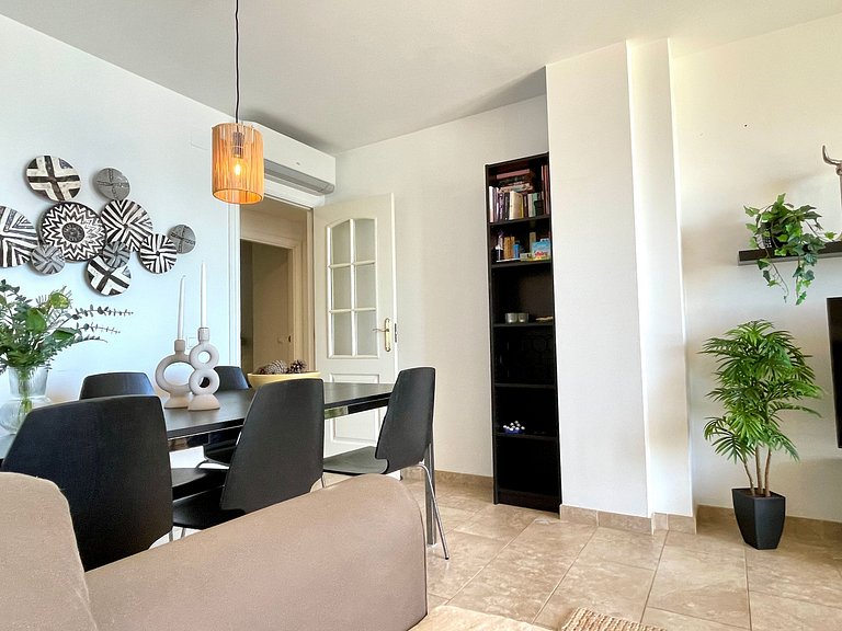STUNNING VIEWS HOLIDAY HOME - CARVAJAL - SOLRENT SPAIN