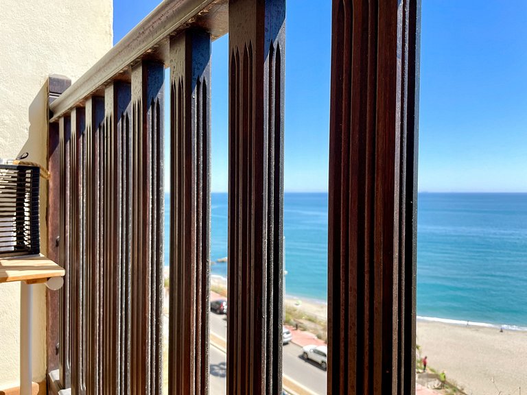 STUNNING VIEWS HOLIDAY HOME - CARVAJAL - SOLRENT SPAIN