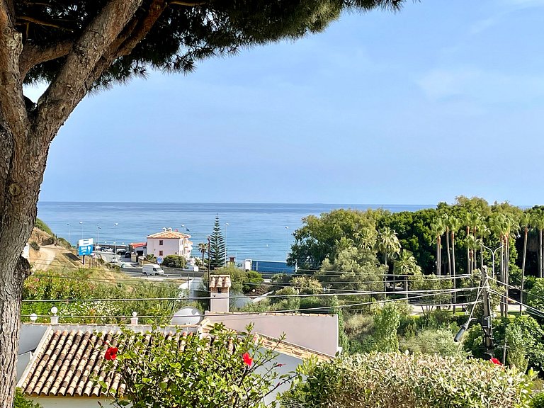 Estrella de Mar 3 bed renovated holiday home near the sea