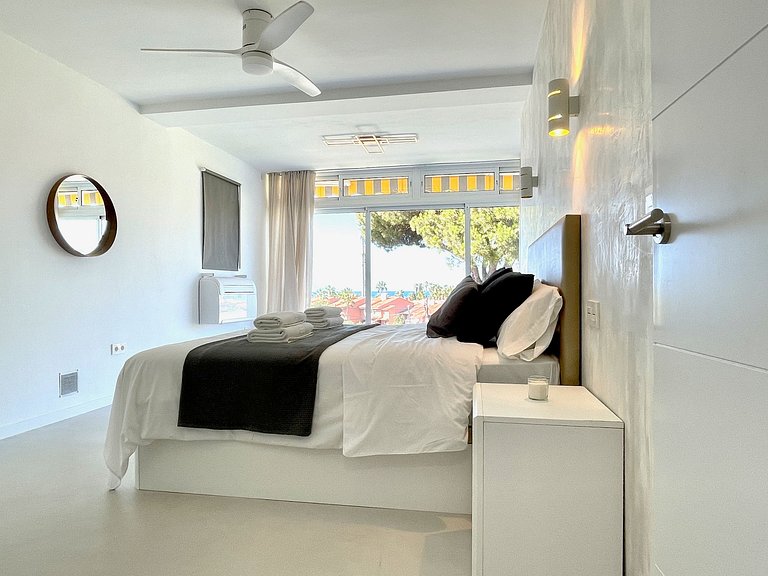 Estrella de Mar 3 bed renovated holiday home near the sea