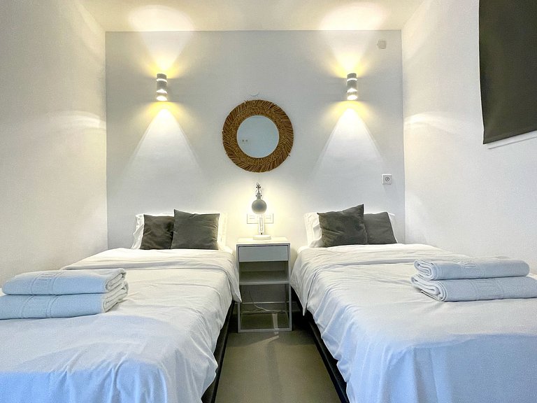Estrella de Mar 3 bed renovated holiday home near the sea