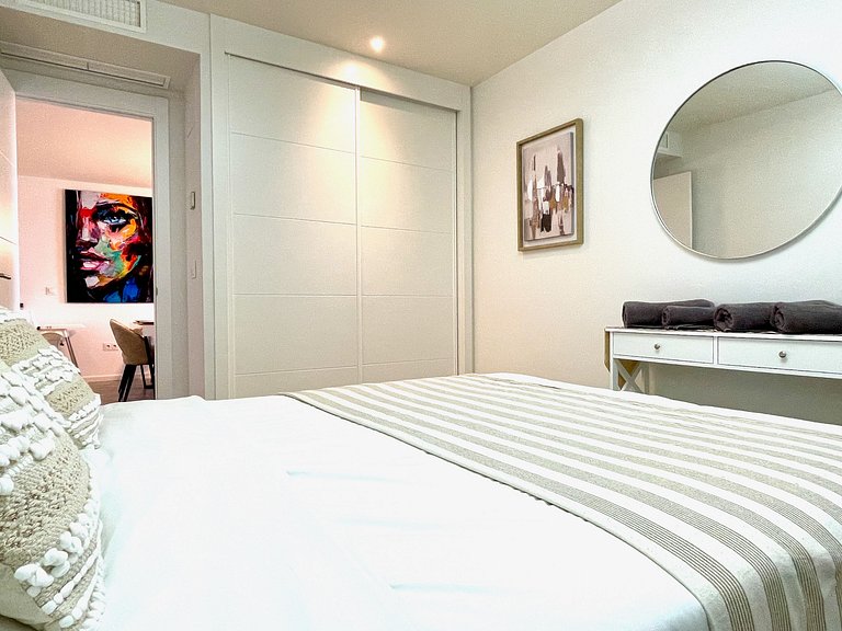 Alquila tu vivienda en Casa Banderas La Cala - Solrentspain