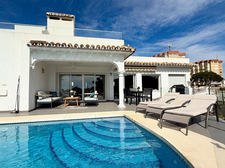 Villa Ibiza in La Cala de Mijas - Holiday Home