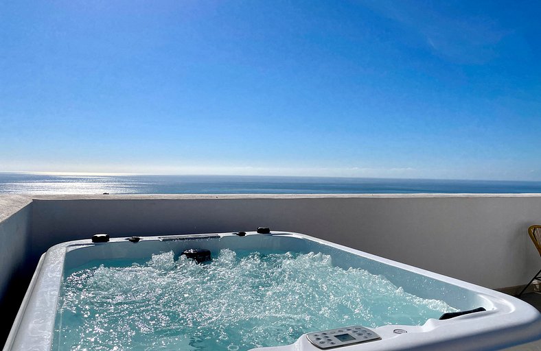 PENTHOUSE VACATION BENALMADENA WITH PRIVATE HOT TUB